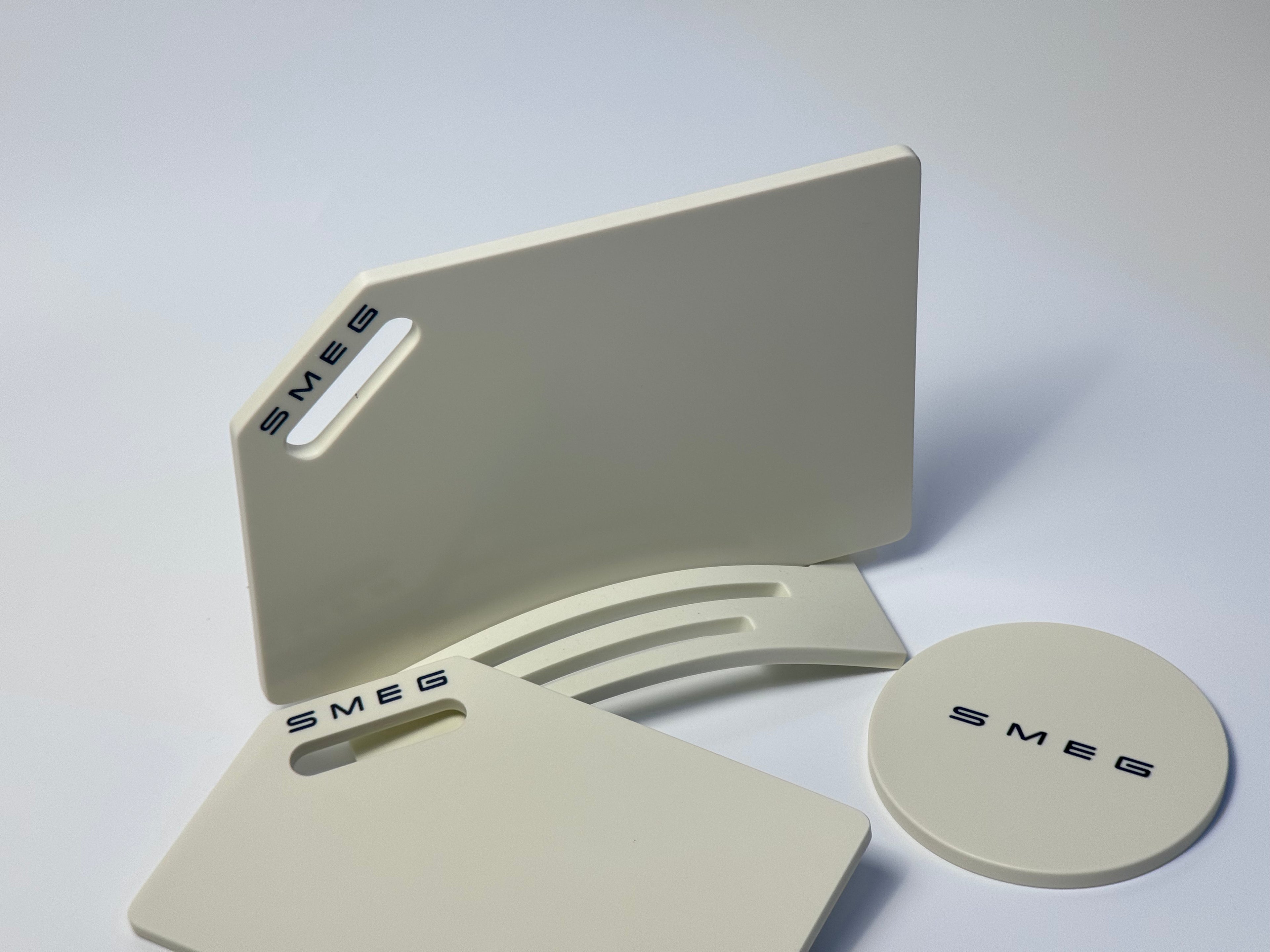 SMEG Cutting board