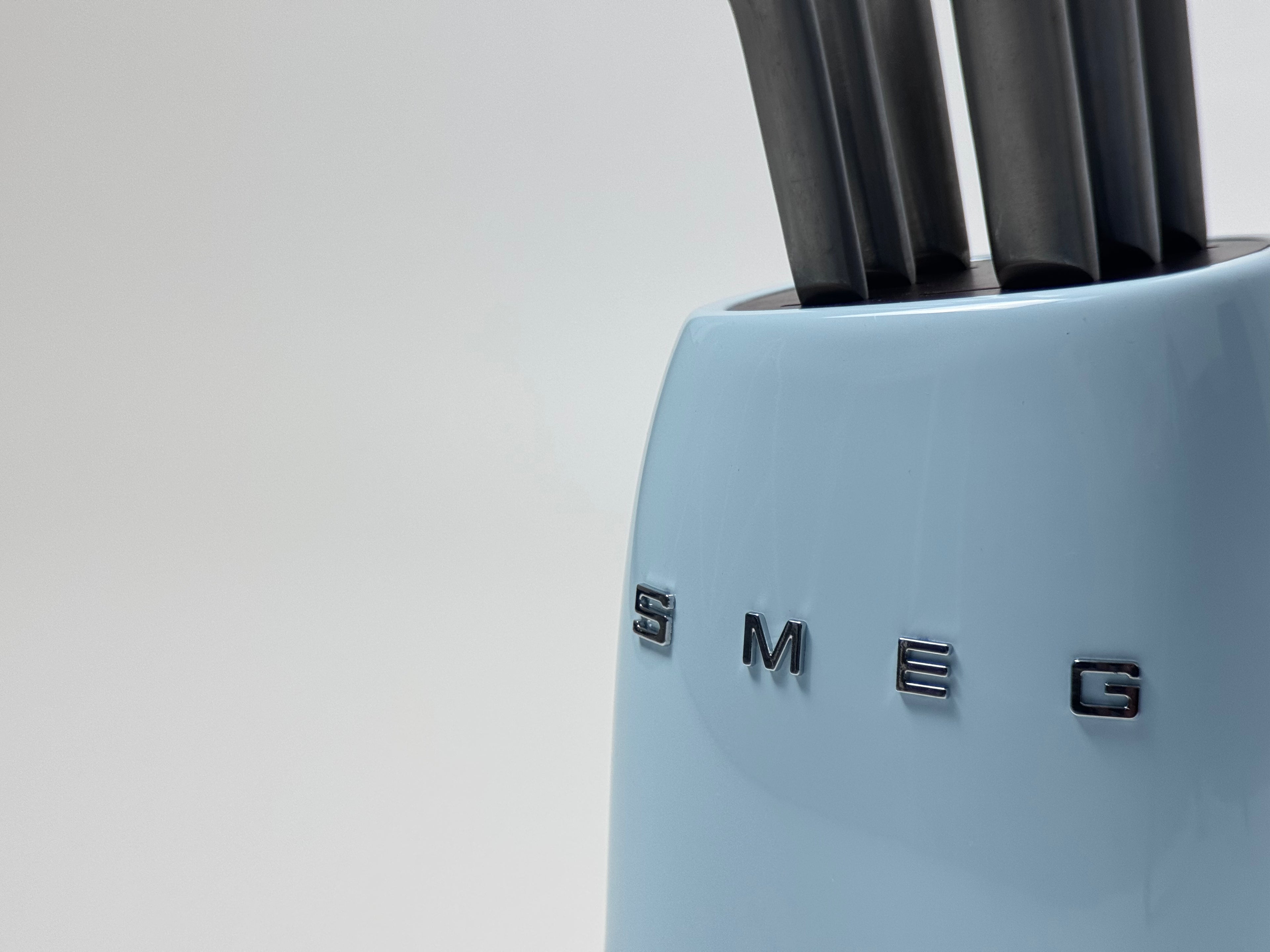 SMEG knife
